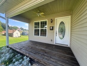 53 Pulliam St in Marion, NC - Building Photo - Building Photo