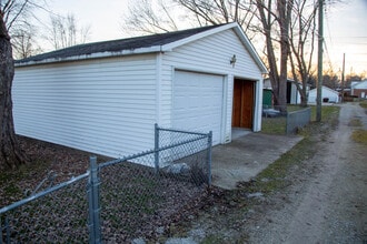 631 Elm St in Beecher, IL - Building Photo - Building Photo