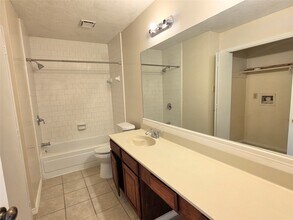 13939 Plantation Valley Dr in Houston, TX - Building Photo - Building Photo