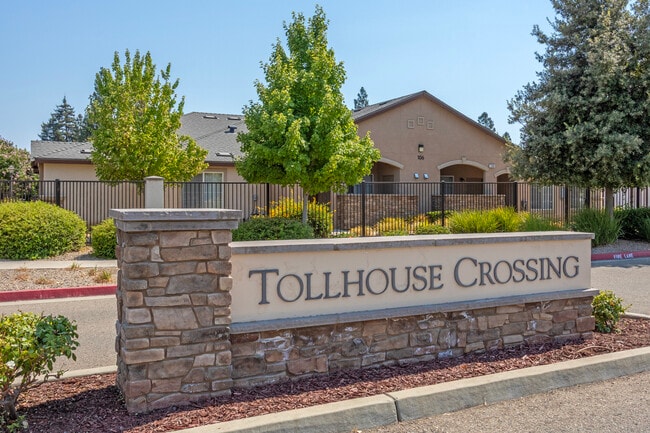 Tollhouse Crossing
