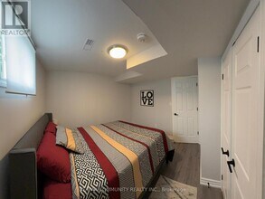 65 Hewitt Crescent in Ajax, ON - Building Photo - Building Photo