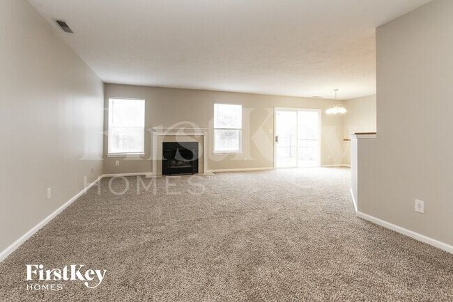 2812 Dawnlake Dr in Indianapolis, IN - Building Photo - Building Photo