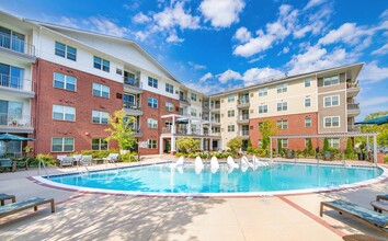 Avenida Watermarq at Germantown 55+ Apartments in Germantown, TN - Building Photo - Building Photo