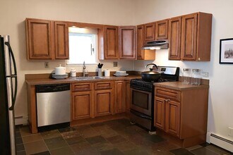 65 Brookline St in Cambridge, MA - Building Photo - Building Photo