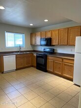 2526 W Ocotillo Rd in Phoenix, AZ - Building Photo - Building Photo