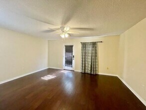 36 Alder Ave SE in Fort Walton Beach, FL - Building Photo - Building Photo