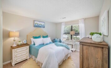 MAA Runaway Bay in Mount Pleasant, SC - Building Photo - Building Photo