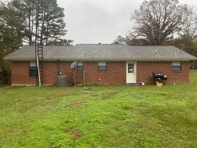 7403 Pleasant Rdg Rd in Frankston, TX - Building Photo - Building Photo