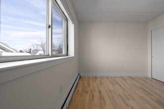 16 Trowbridge St in Cambridge, MA - Building Photo - Building Photo