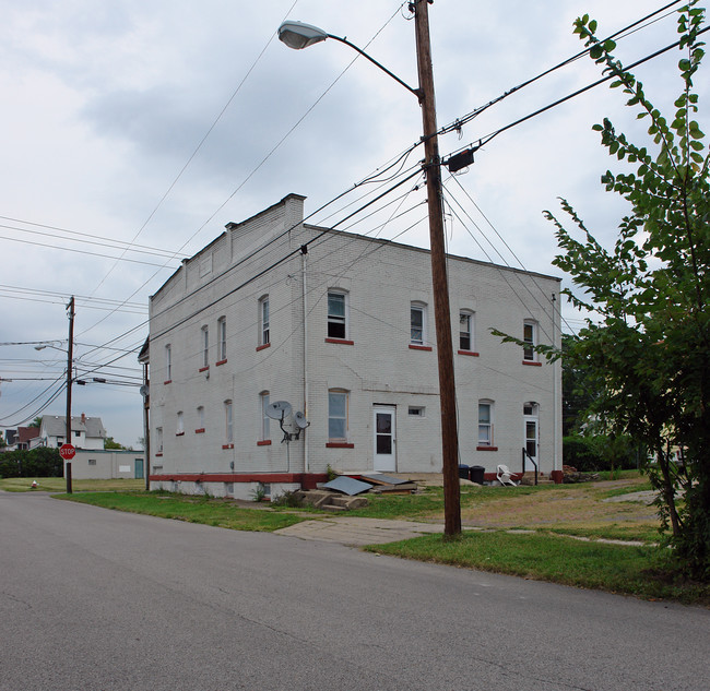 601 Mason St in Niles, OH - Building Photo - Building Photo