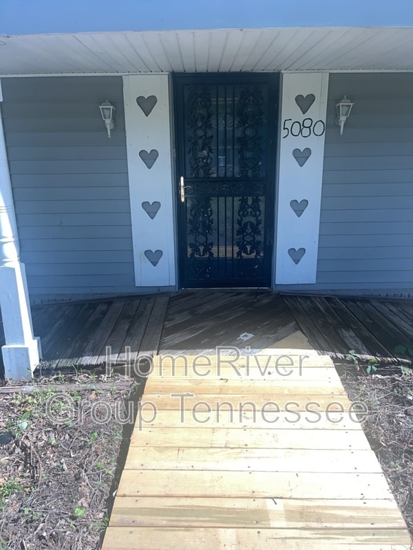 property at 5080 Fernleaf Ave