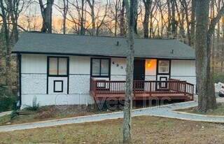 4357 Denise Dr in Decatur, GA - Building Photo