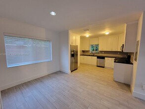 6515 NW 1st Pl in Miami, FL - Building Photo - Building Photo
