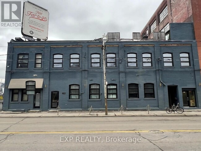 property at 2480 Dundas St W