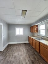 311 S 3rd St, Unit 1 in Marshalltown, IA - Building Photo