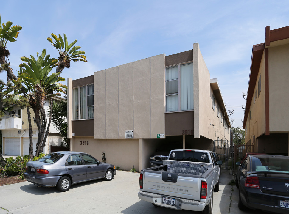 3916 Inglewood Blvd in Los Angeles, CA - Building Photo