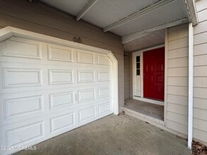 68 Virgin Islands Dr in Toms River, NJ - Building Photo - Building Photo