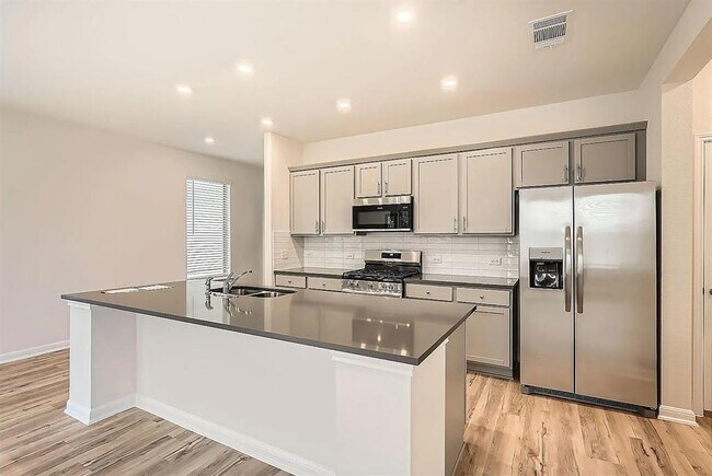 20602 Haygrazer Wy in Pflugerville, TX - Building Photo - Building Photo