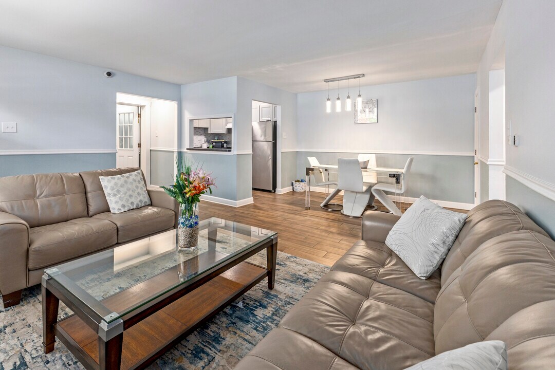 Pinewood Estates in Lindenwold, NJ - Foto de edificio