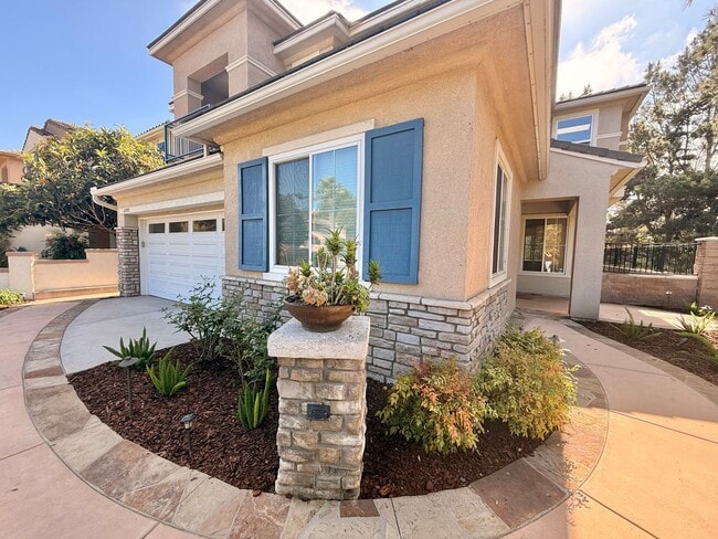 property at 11042 Corte Mar De Delfinas