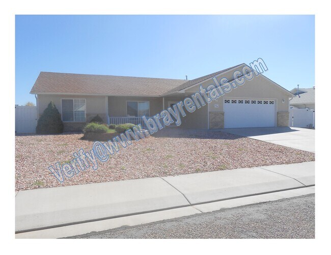 764 Stone Mountain Dr Rentals in Fruita, CO