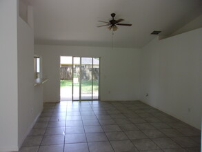 5 Pecan Pass Radl in Ocala, FL - Foto de edificio - Building Photo