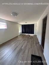 117 19th St in Pacific Grove, CA - Foto de edificio - Building Photo