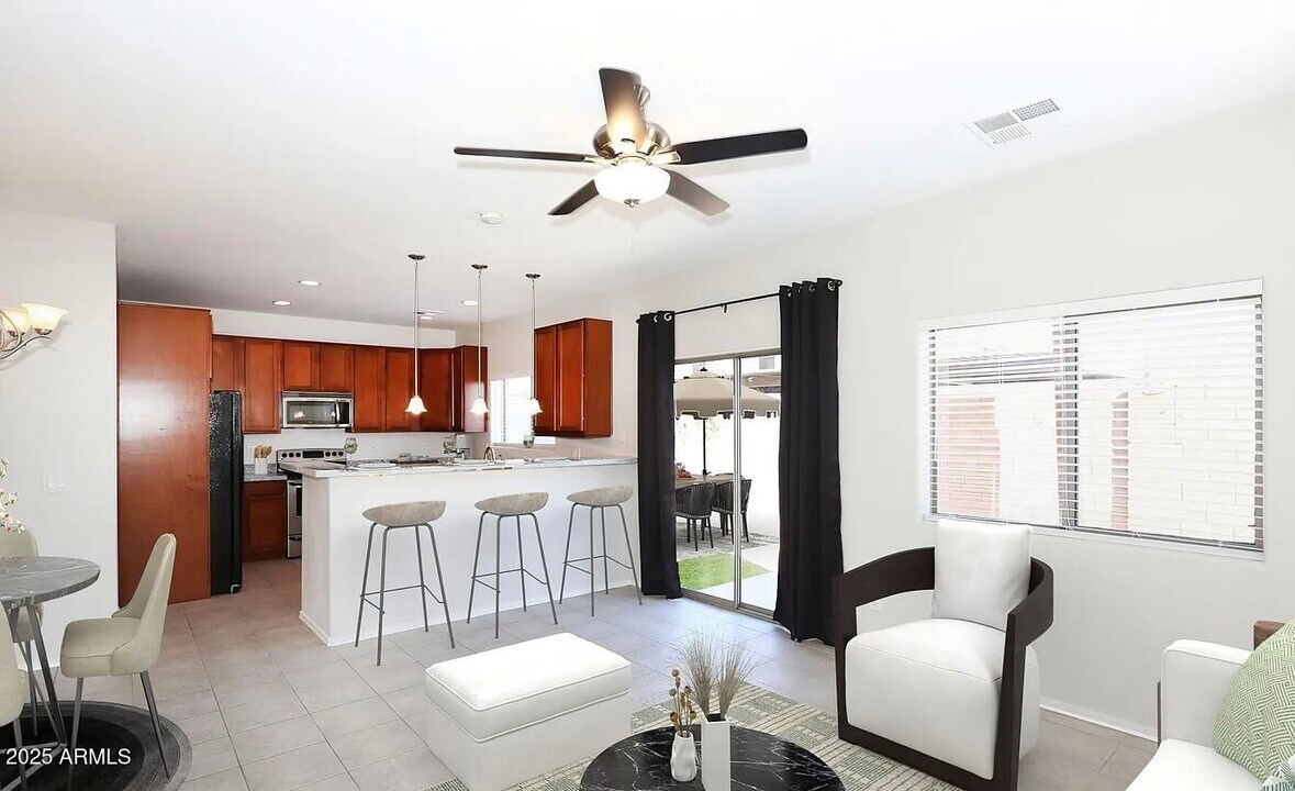 2929 N 37th St in Phoenix, AZ - Building Photo