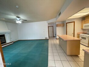 6851 Rock Canyon Dr in El Paso, TX - Building Photo - Building Photo