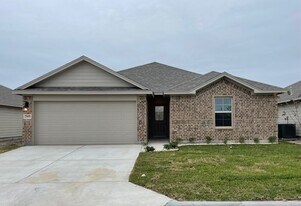 7905 Schades Way in Corpus Christi, TX - Building Photo