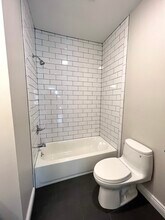 38 Belmont Ave, Unit 1 in Garfield, NJ - Foto de edificio - Building Photo