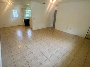 86 7th St, Unit 4919 in St. Cloud, FL - Building Photo - Building Photo