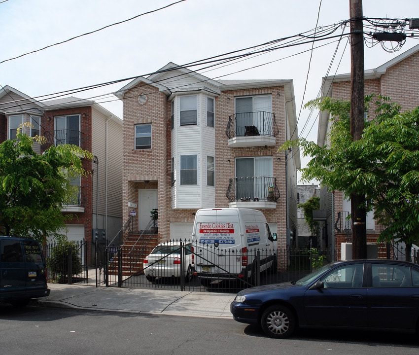 37 Camp St in Newark, NJ - Foto de edificio