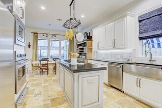 2629 University Blvd in Houston, TX - Building Photo - Building Photo