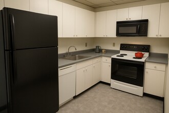 131 N. Sparks St. in State College, PA - Building Photo - Interior Photo