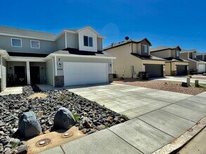 2728 N Clark Pkwy in Cedar City, UT - Building Photo - Building Photo