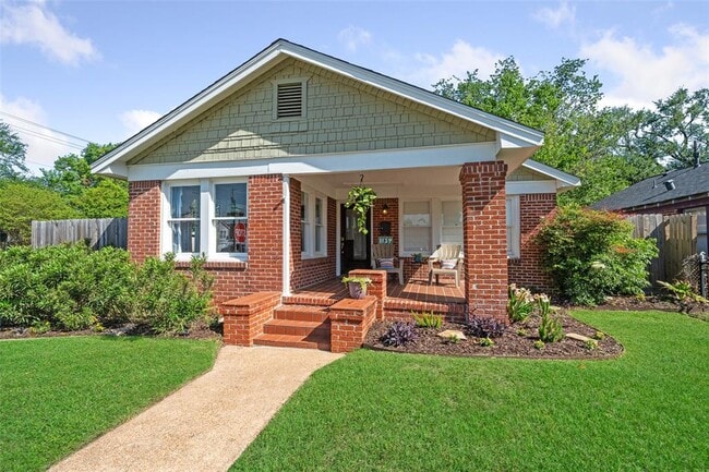 1139 Le Green St in Houston, TX - Building Photo - Building Photo