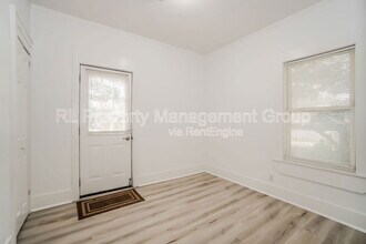 56 E Coshocton St in Johnstown, OH - Building Photo - Building Photo