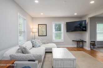 216 Chapel Hill Rd in Atlantic Highlands, NJ - Building Photo - Building Photo