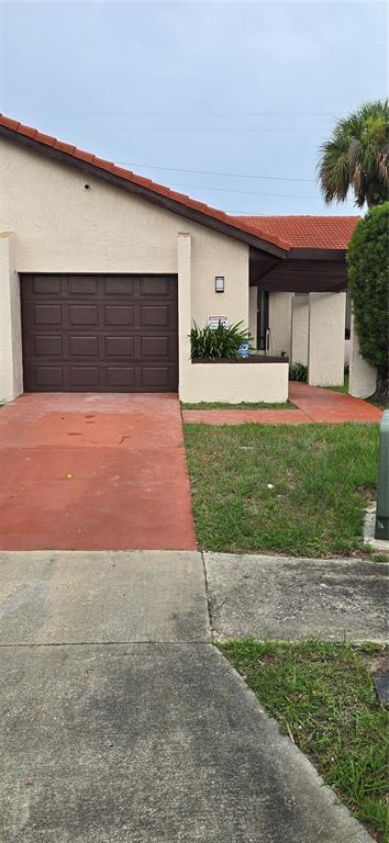 property at 2237 Greenview Cir