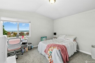 5031 Sunnyside Blvd in Marysville, WA - Building Photo - Building Photo