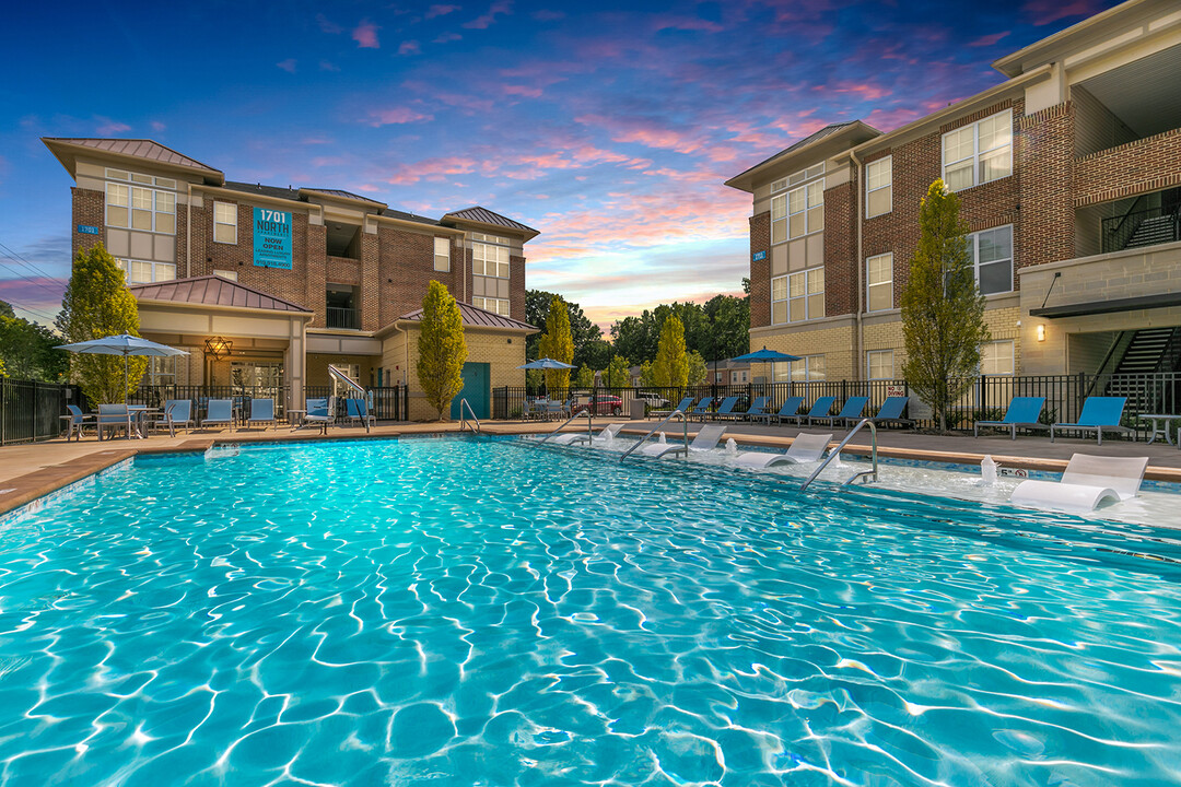 1701 North Apartments in Chapel Hill, NC - Building Photo