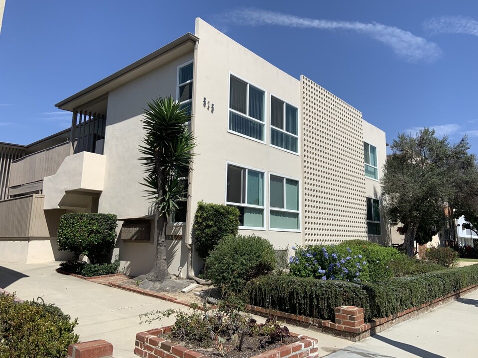 Village Gate in Redondo Beach, CA - Building Photo