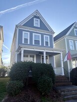 515 Dubois Court in Charlotte, NC - Building Photo