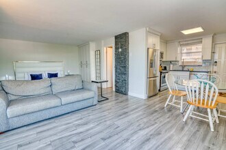 5500 Bonita Beach Rd SW in Bonita Springs, FL - Building Photo - Building Photo