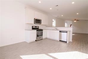10711 Catclaw Ct in Tomball, TX - Building Photo - Building Photo