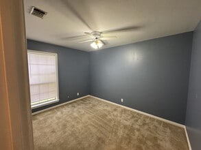 504 Independence Dr in Victoria, TX - Building Photo - Building Photo