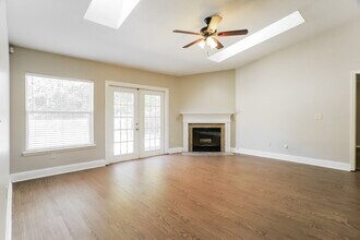 168 Johns Glen Dr in Jacksonville, FL - Building Photo - Building Photo