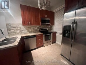 87 Simcoe Rd in Bradford West Gwillimbury, ON - Building Photo - Building Photo