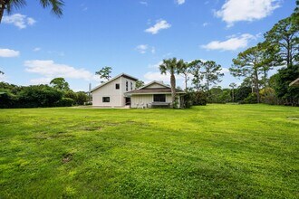 3306 Fargo Ave in Wellington, FL - Building Photo - Building Photo